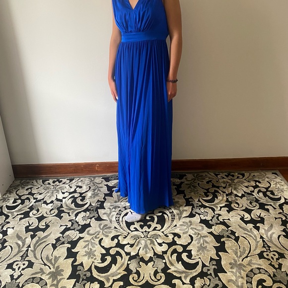 Vera Wang evening gown size 8, royal blue - Picture 5 of 5